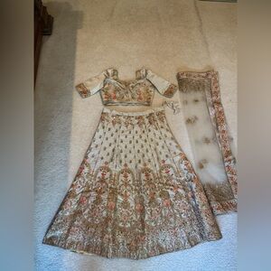 Soft Grey Embroidered Lehenga Set w/ Dupatta